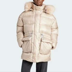 NWT Women's ADIDAS DOWN OVERSIZED  FAUX FUR HOODED PUFFER JACKET